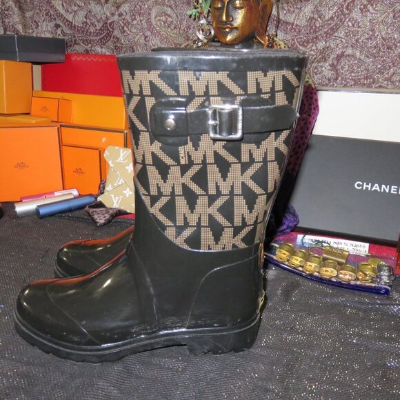 Michael Kors Signature Logo Monogram All Weather Rain Snow Rubber boots size 6 - Picture 1 of 10